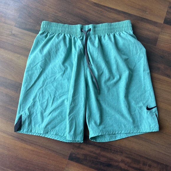 NIKE Contend Water Repellent Colorblocked Swim Trunks sz Medium Shorts - Picture 1 of 6